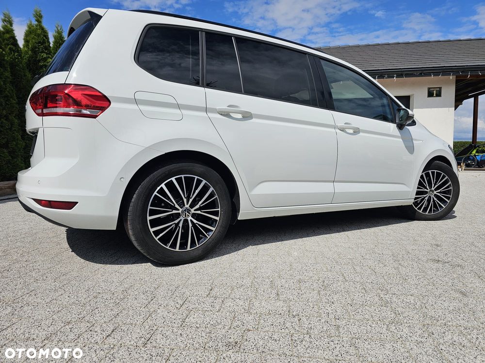 Volkswagen Touran 2.0 TDI BMT Comfortline DSG - 12