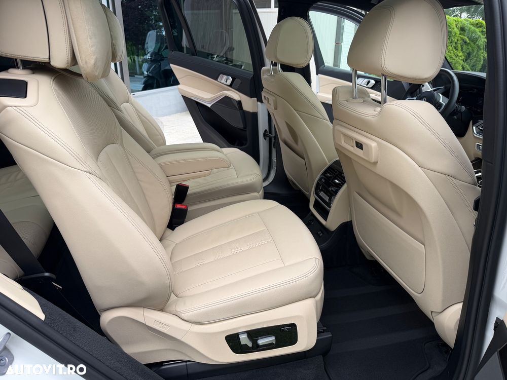 BMW X7 xDrive40d - 7