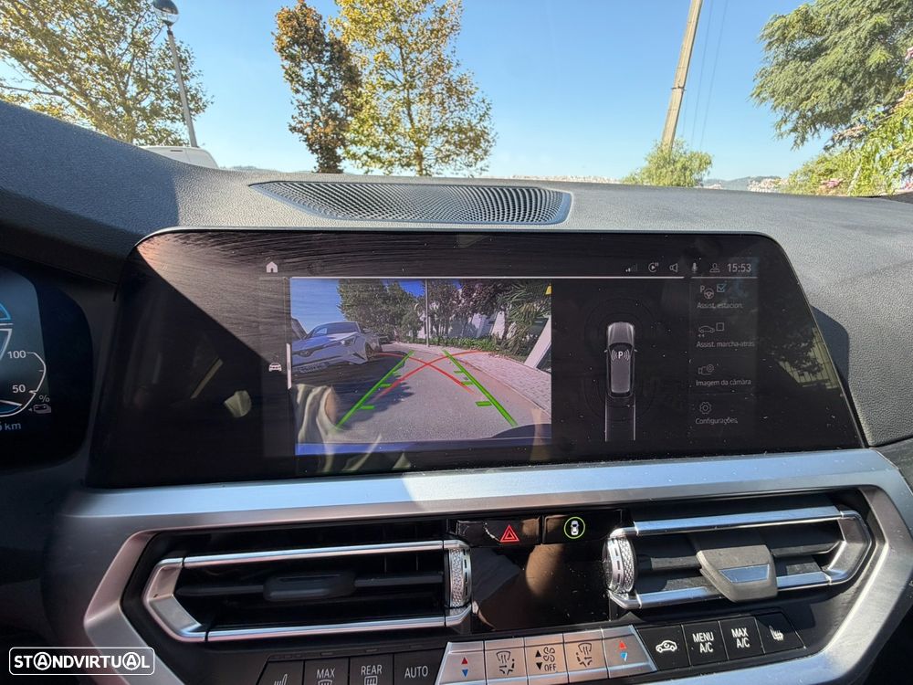 BMW 330 e Aut. Sport Line - 19