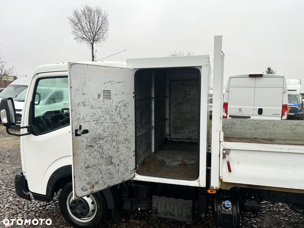 Nissan NT400 - 6