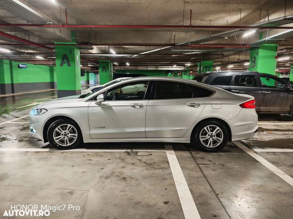 Ford Mondeo 2.0 HEV Titanium - 1