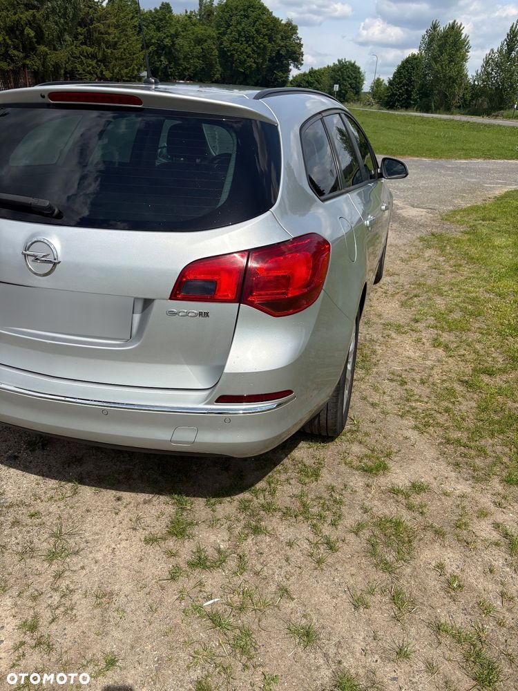 Opel Astra 1.6 CDTI Dynamic S&S - 10