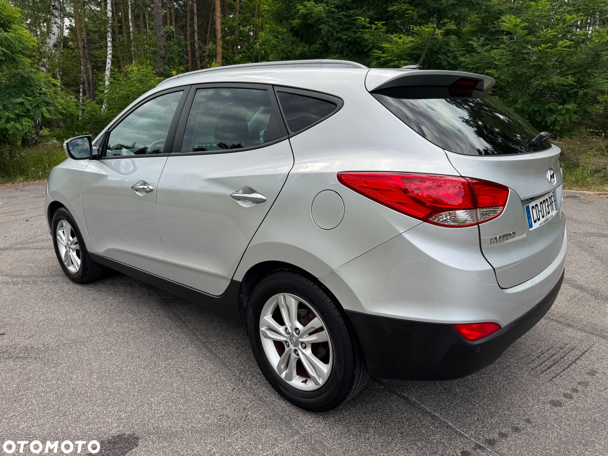 Hyundai ix35 1.7 CRDi 2WD blue Finale Gold - 13