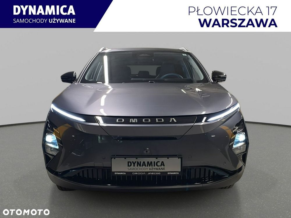 Omoda E5