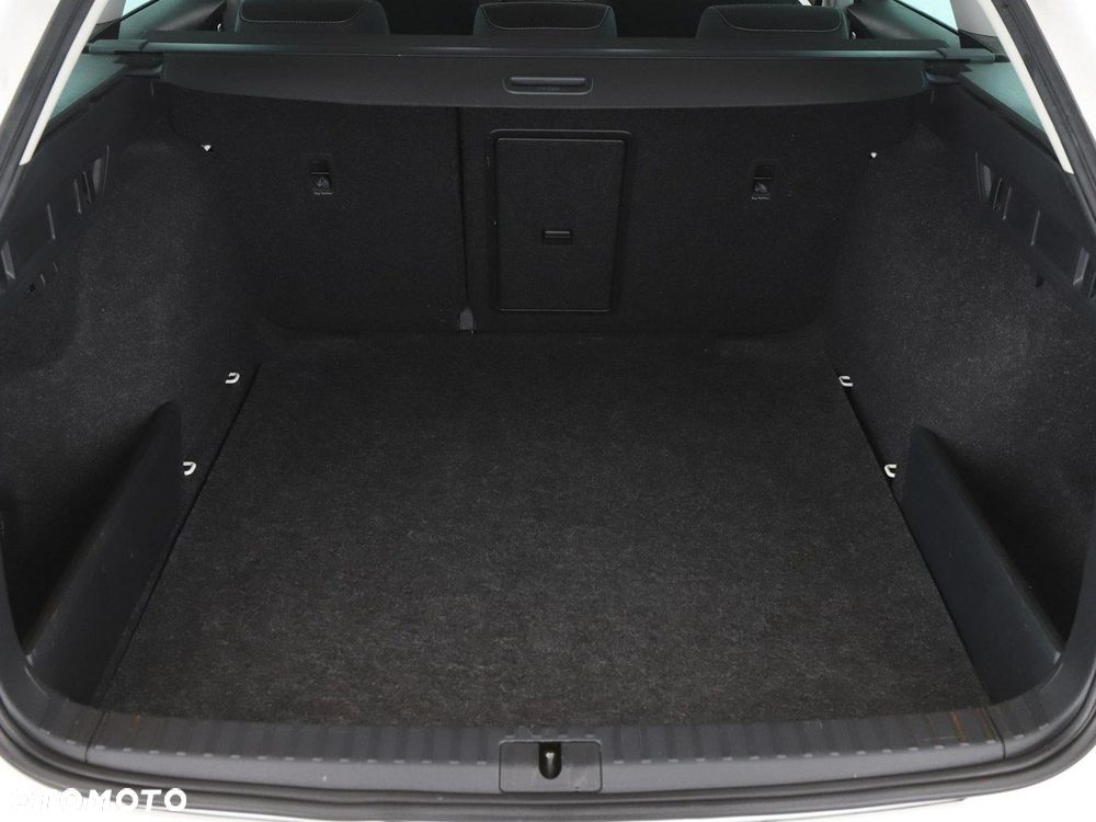 Skoda Octavia 2.0 TDI DSG Ambition - 20