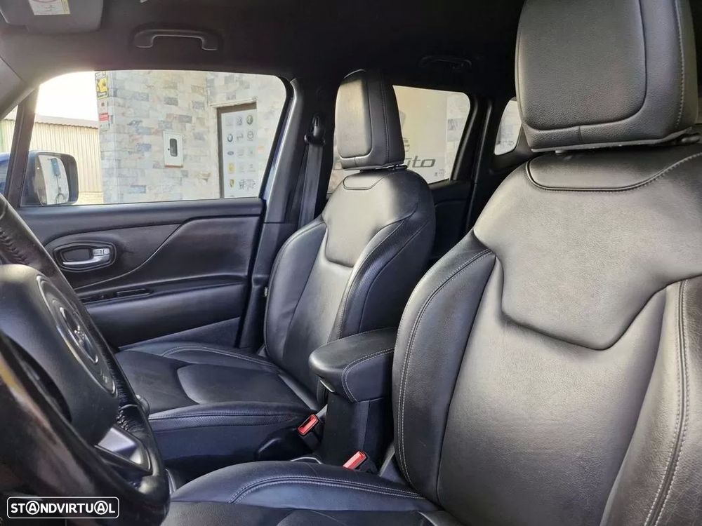 Jeep Renegade 1.0 T Limited - 20