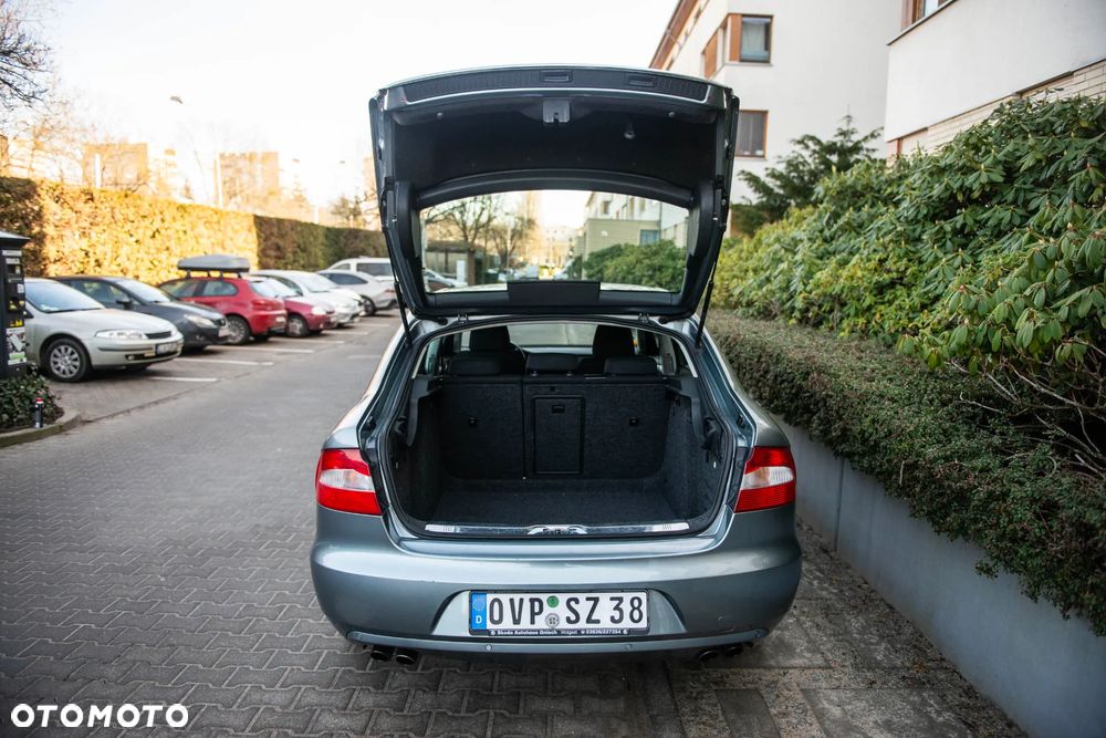 Skoda Superb 3.6 V6 4x4 DSG Elegance - 7