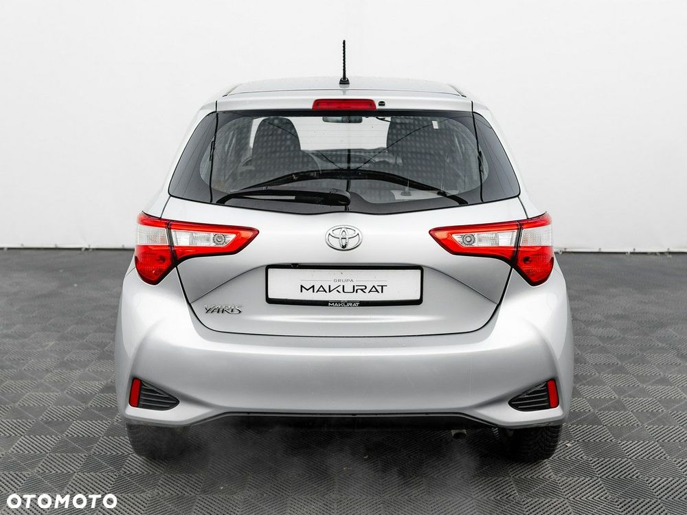 Toyota Yaris 1.5 Premium - 11