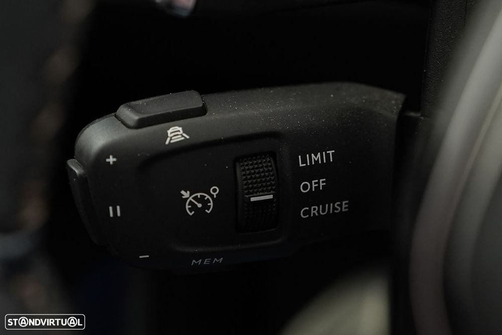 Peugeot 3008 1.2 PureTech GT EAT8 - 15