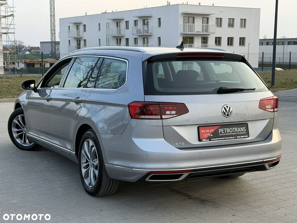 Volkswagen Passat - 7