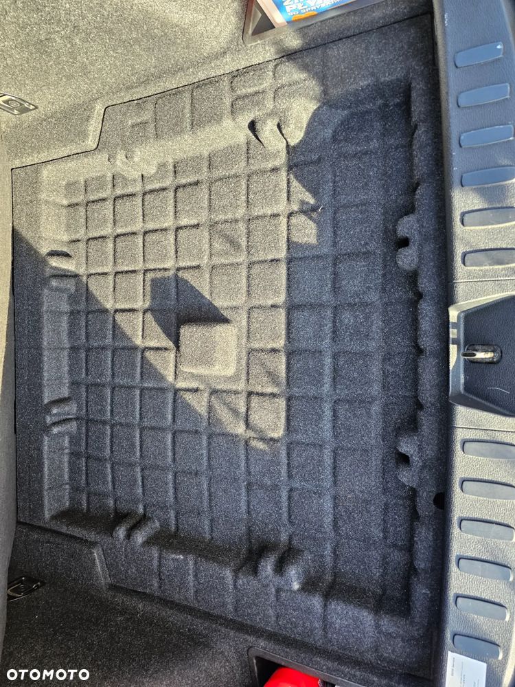 BMW X1 xDrive20i - 27