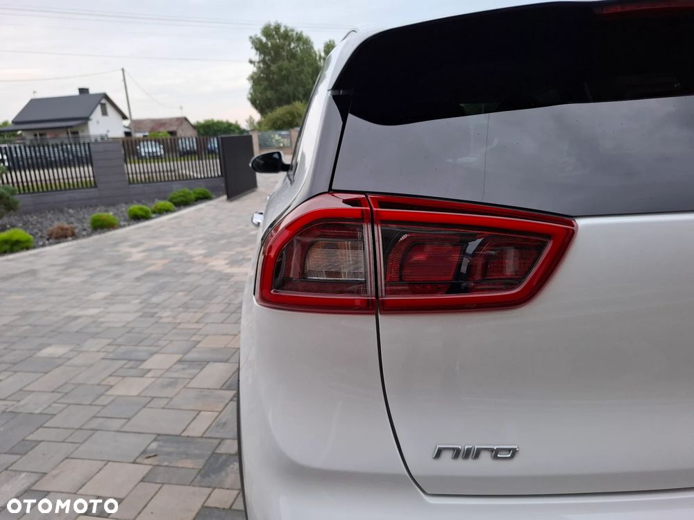 Kia Niro 1.6 GDI HEV 2WD OPF Vision - 9