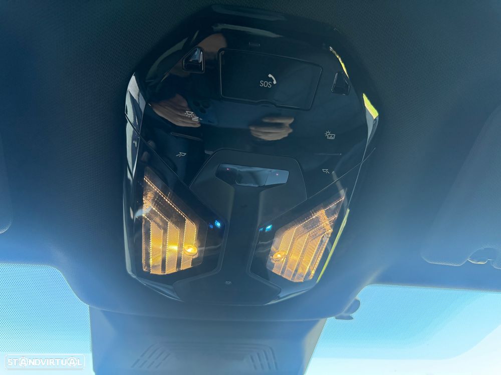 BMW iX xDrive 40 Pack Desportivo - 17