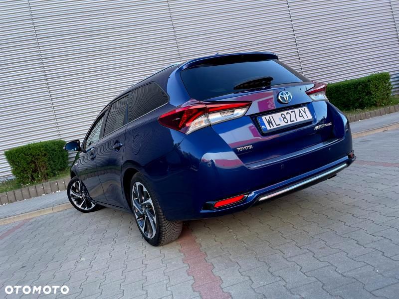 Toyota Auris 1.8 HSD Luna - 27