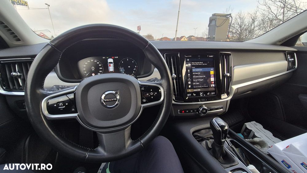 Volvo V90 D3 Momentum - 10
