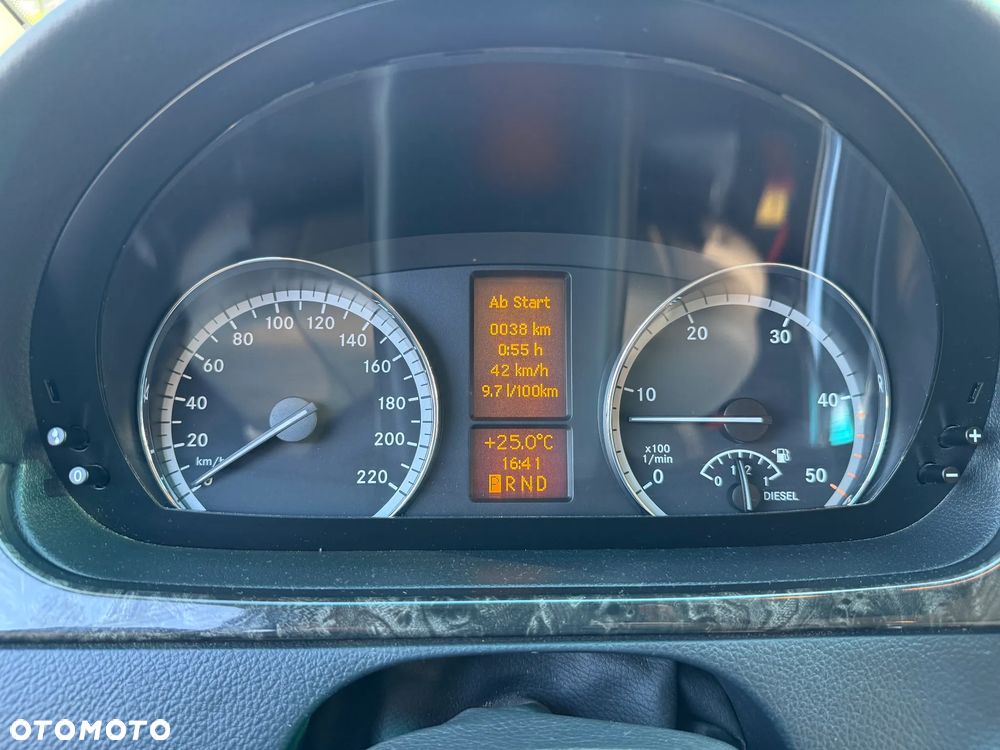 Mercedes-Benz Viano 3.0 CDI Ambiente (d³ugi) - 24