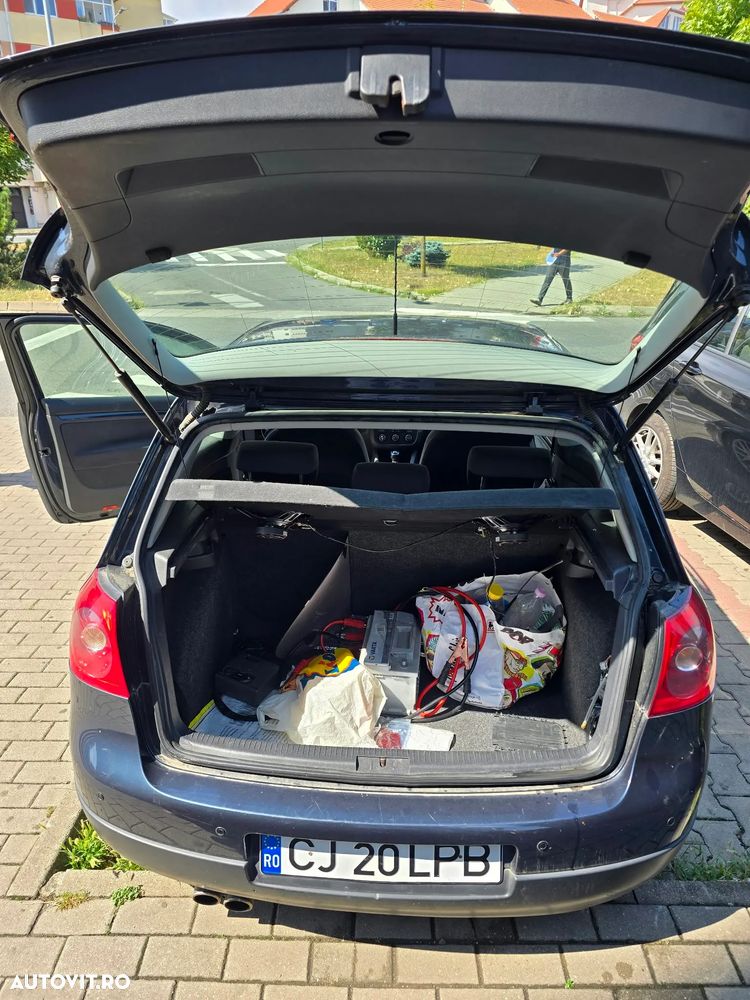Volkswagen Golf - 4