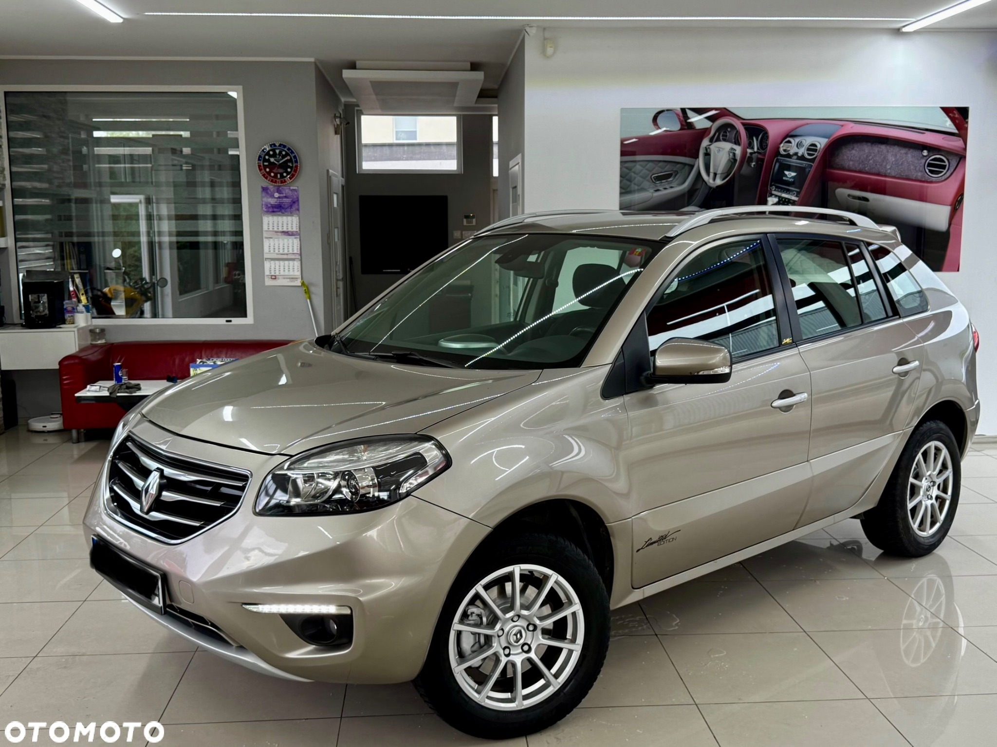Renault Koleos 2.0 dCi 4x4 Limited - 10