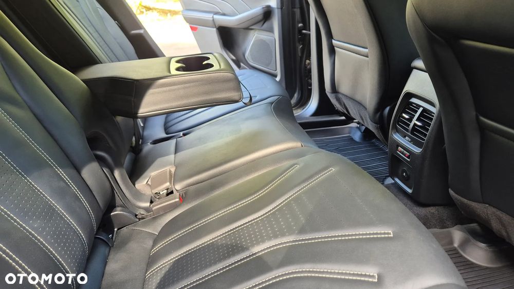 Ford Kuga 2.5 Duratec FHEV VIGNALE - 13