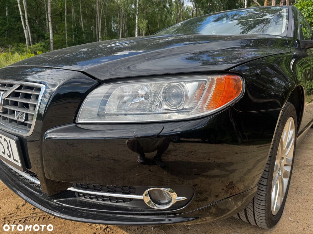 Volvo S80 V8 AWD Summum - 3
