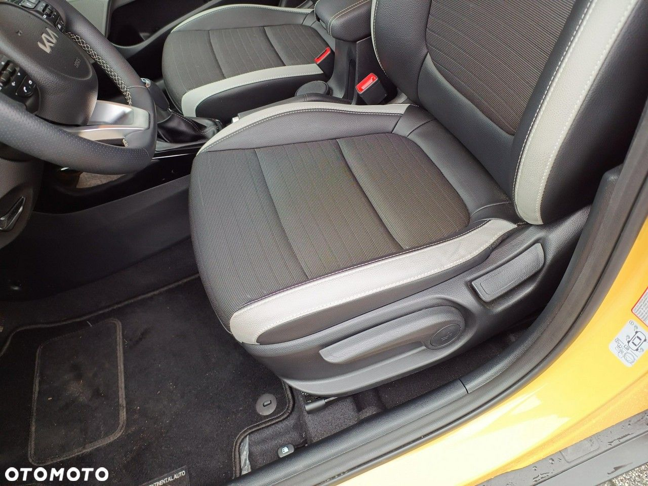 Kia Stonic - 11