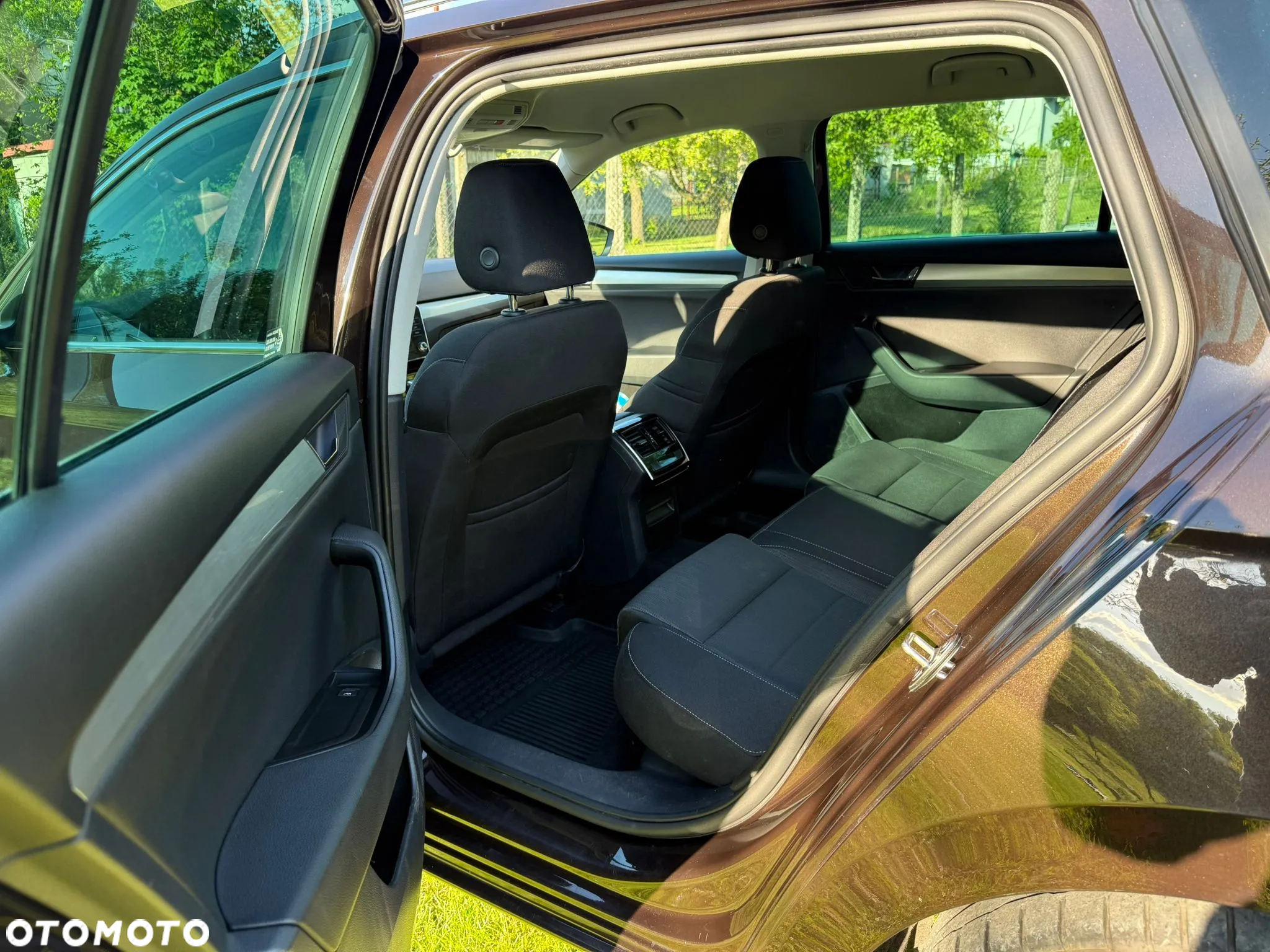 Skoda Superb 1.8 TSI Ambition DSG - 13