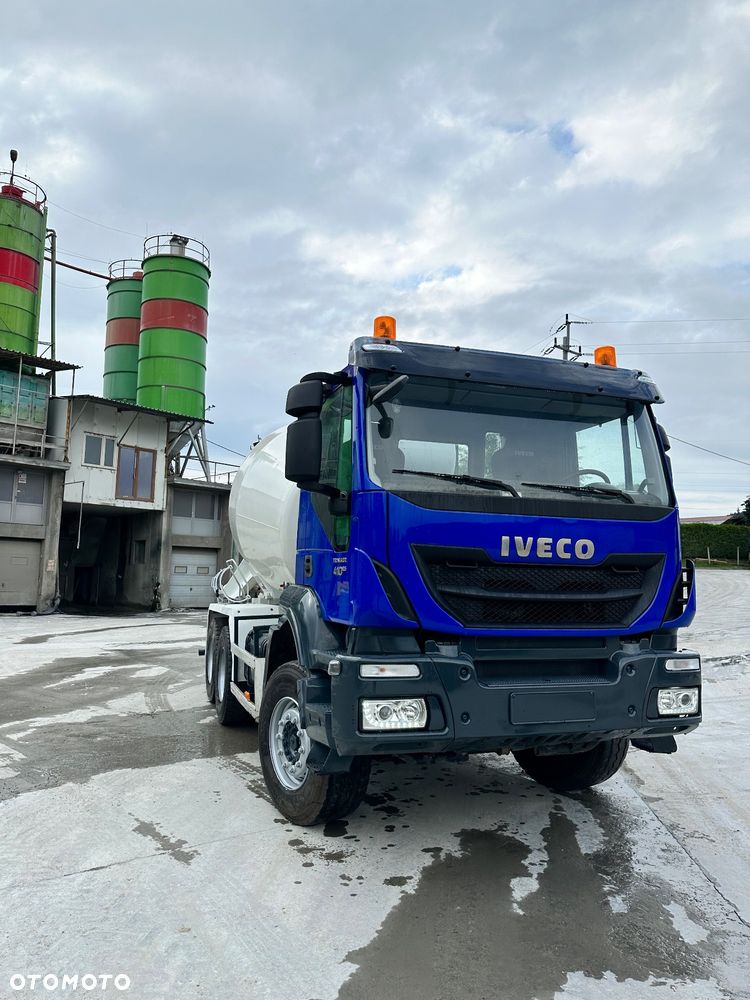 Iveco TRAKKER - 2