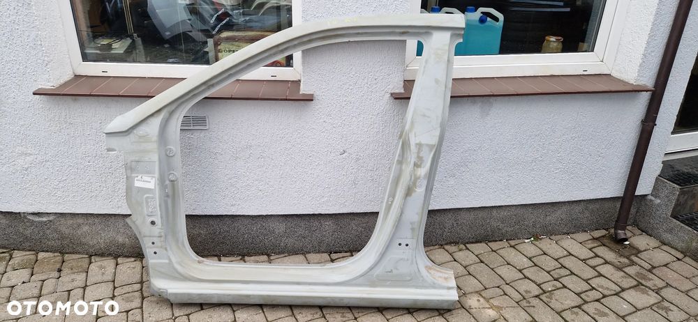 PRÓG SŁUPEK LEWY HYUNDAI i20 II 14-> 71112-C8000 - 1