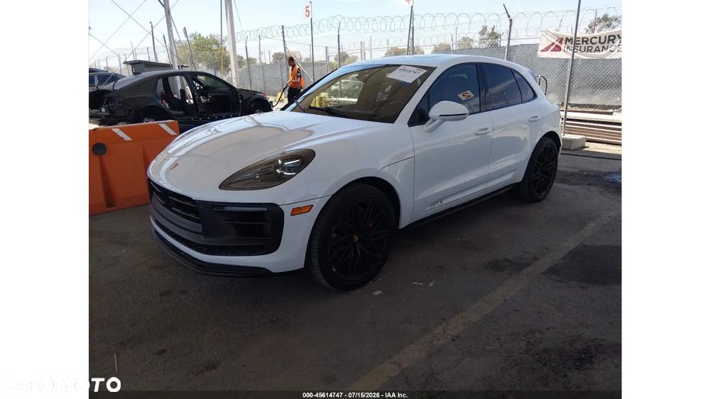 Porsche Macan GTS - 2