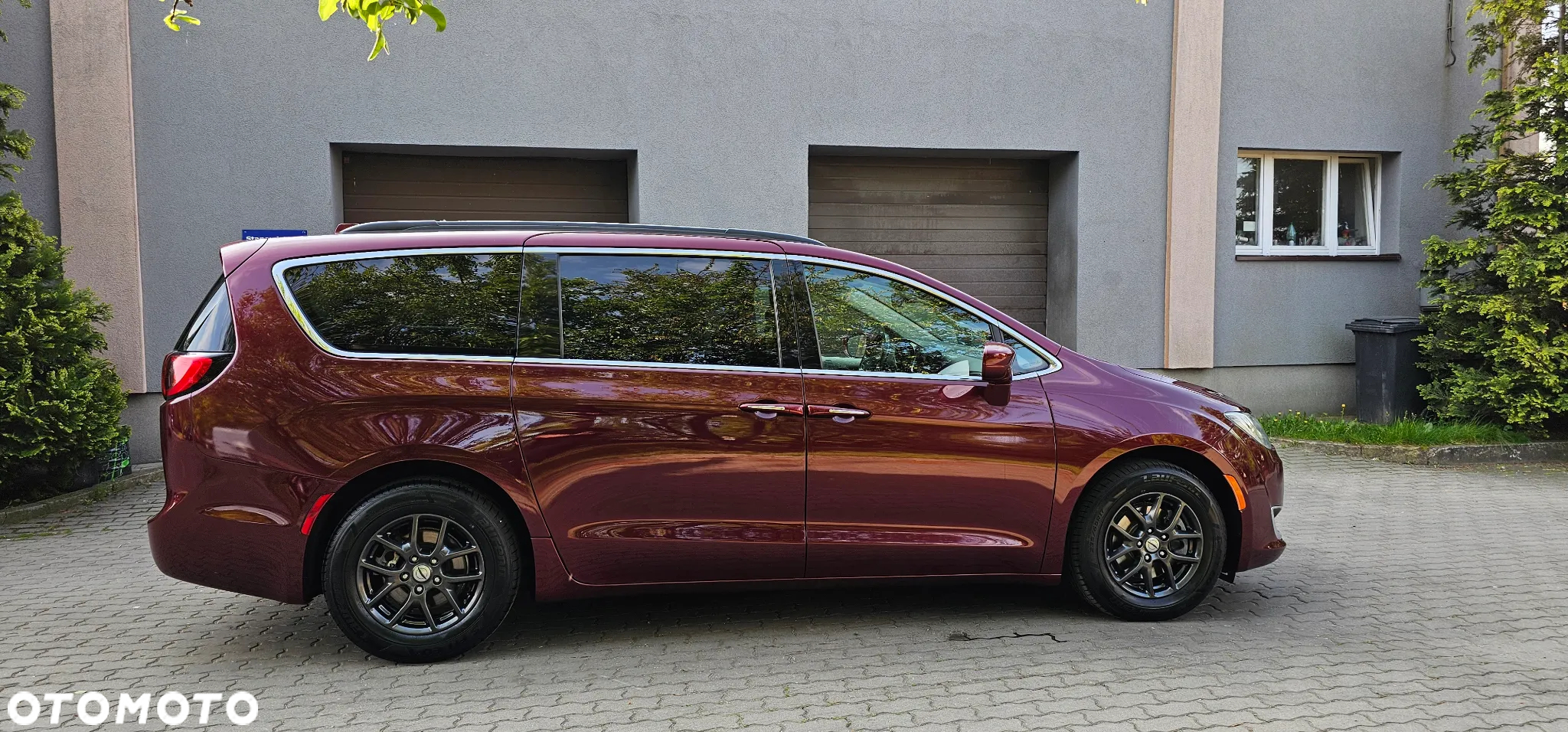 Chrysler Pacifica - 7