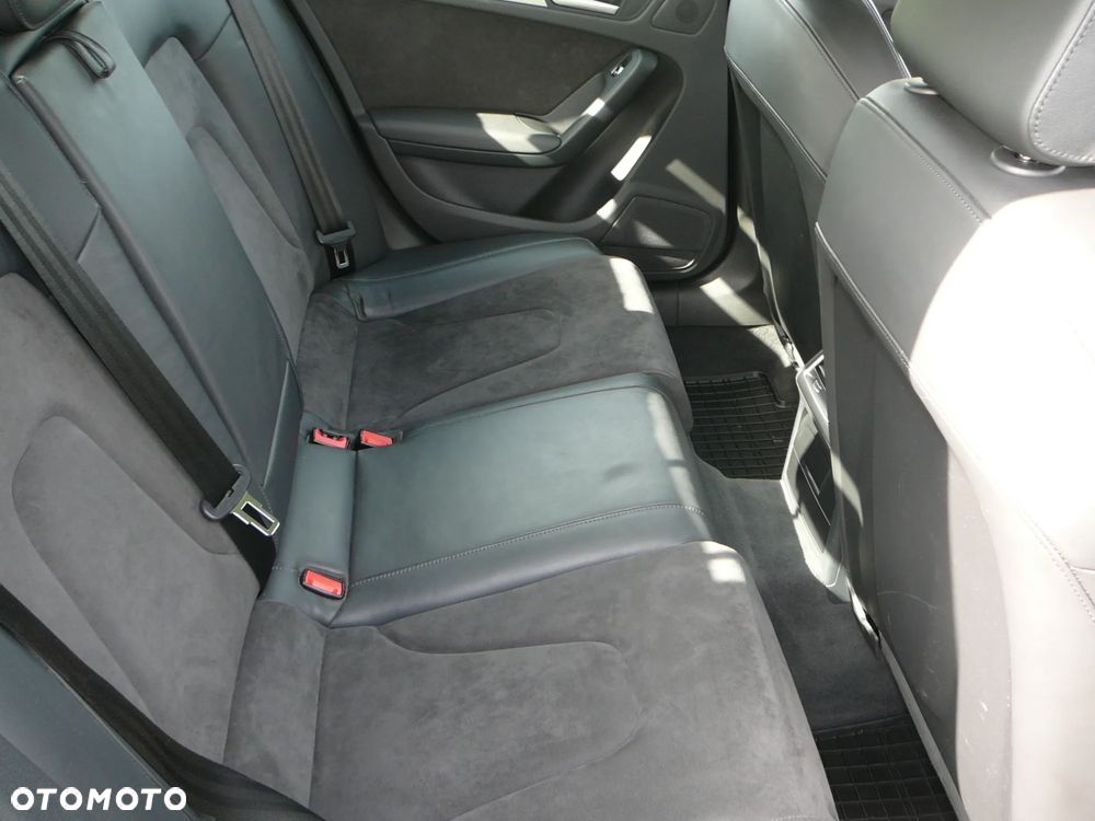 Audi A4 - 8