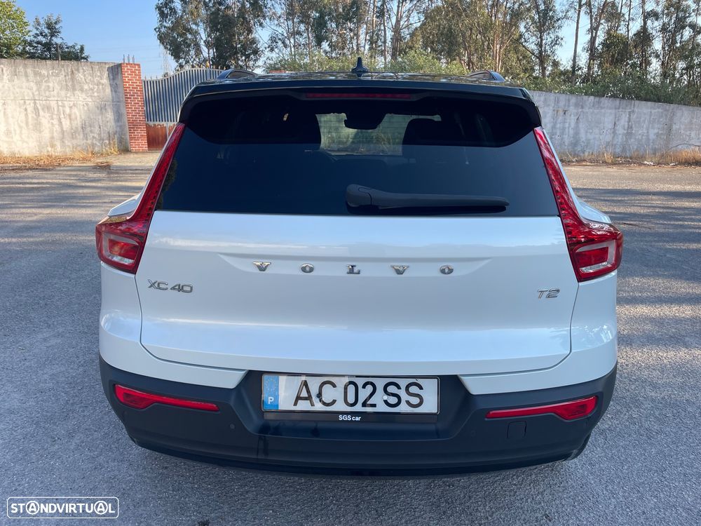 Volvo XC 40 1.5 T3 Momentum - 5