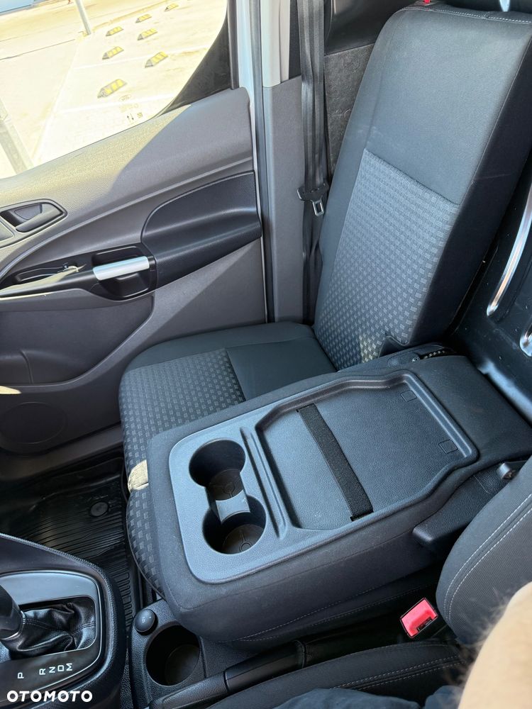 Ford Transit Connect - 14