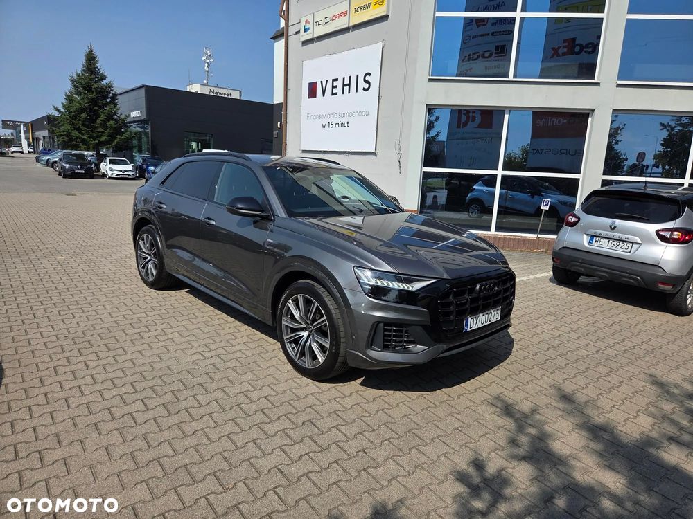 Audi Q8 - 5