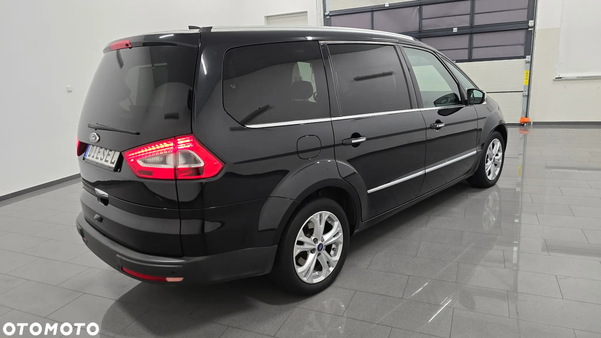 Ford Galaxy 2.0 TDCi Platinium X (Titanium) - 3