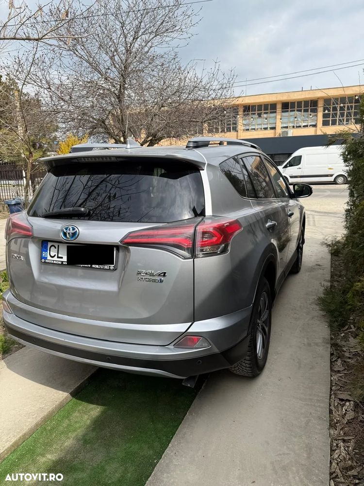 Toyota RAV4 2.5 VVT-i 4x4 Luxury - 4