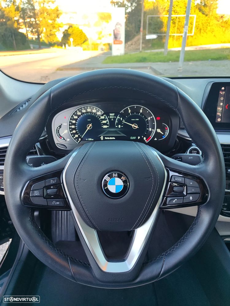 BMW 520 d Line Luxury Auto - 15