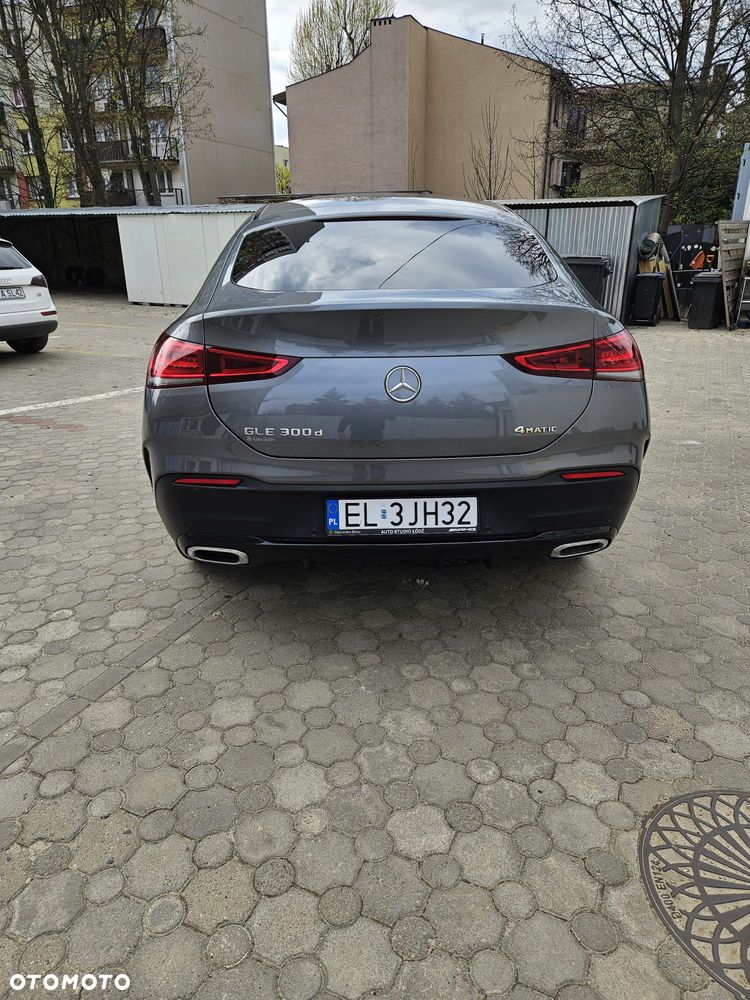 Mercedes-Benz GLE 300 d 4-Matic - 2