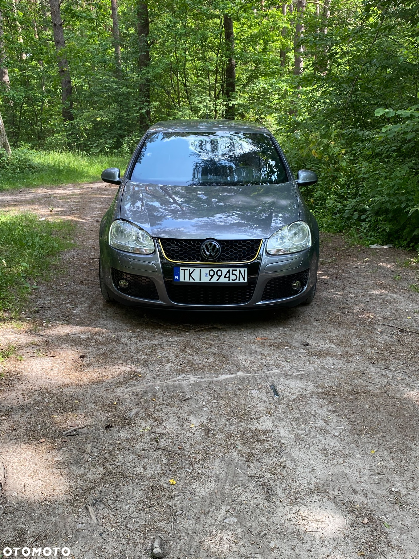 Volkswagen Golf 1.9 TDI DPF Comfortline - 2