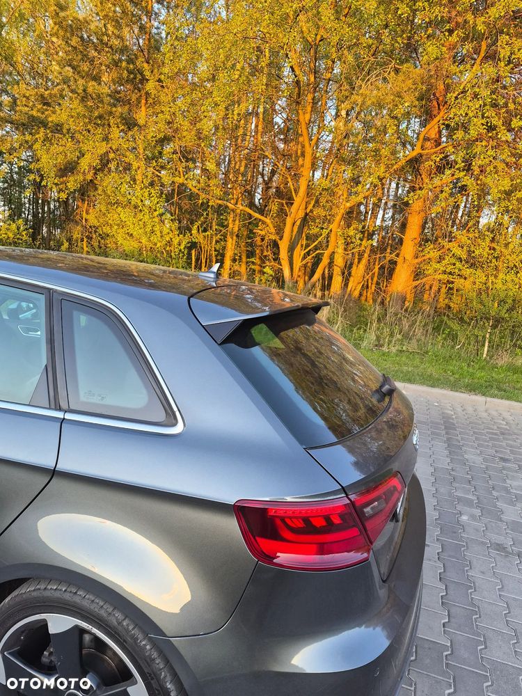 Audi A3 Sportback 2.0 TDI (clean diesel) S tronic S line Sportpaket - 10