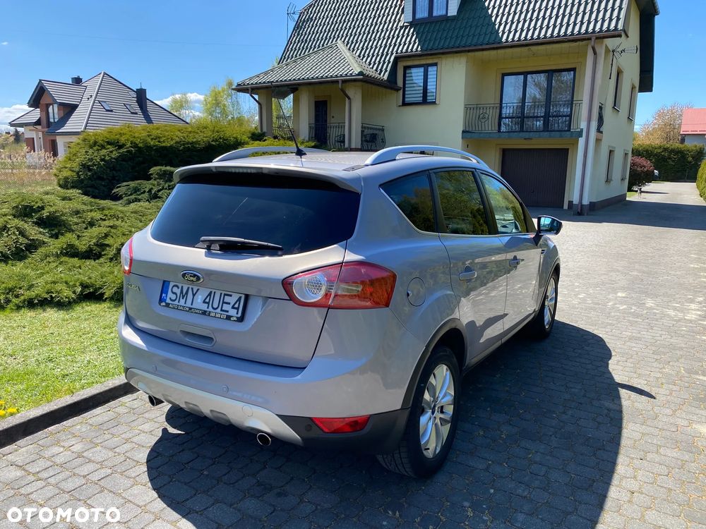Ford Kuga 2.0 TDCi 2x4 Titanium - 15