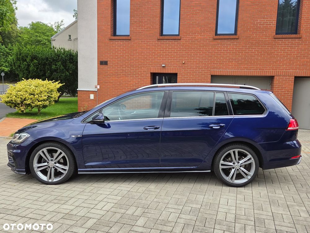 Volkswagen Golf 1.5 eTSI OPF DSG R-Line - 2