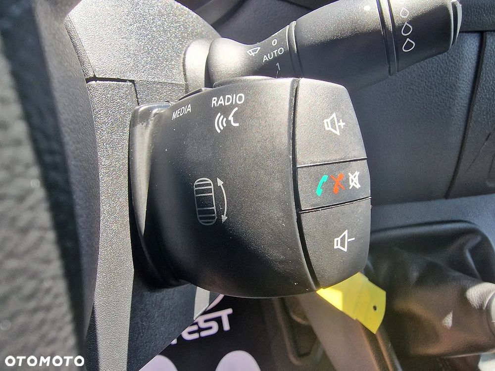 Renault Master Blue L2H2 VA Basis - 14