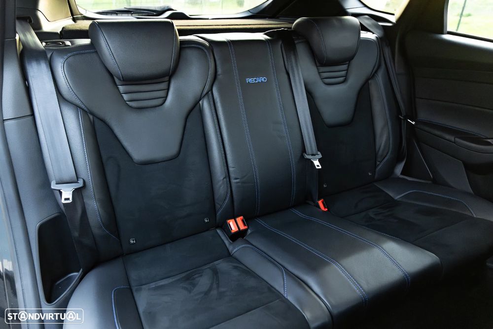 Ford Focus 2.3 EcoBoost RS Pack Performance - 31