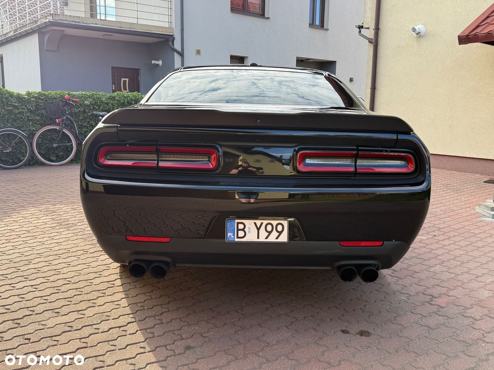 Dodge Challenger 3.6 SXT Plus - 33