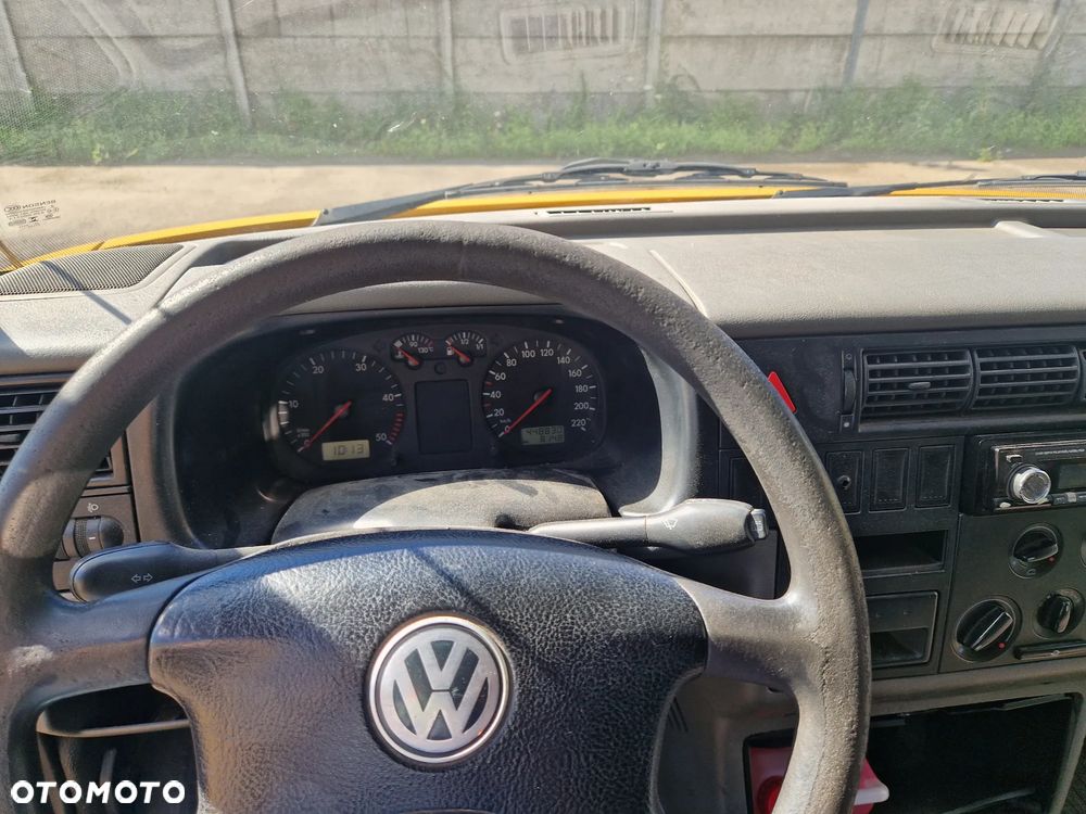 Volkswagen Transporter Mixt - 11
