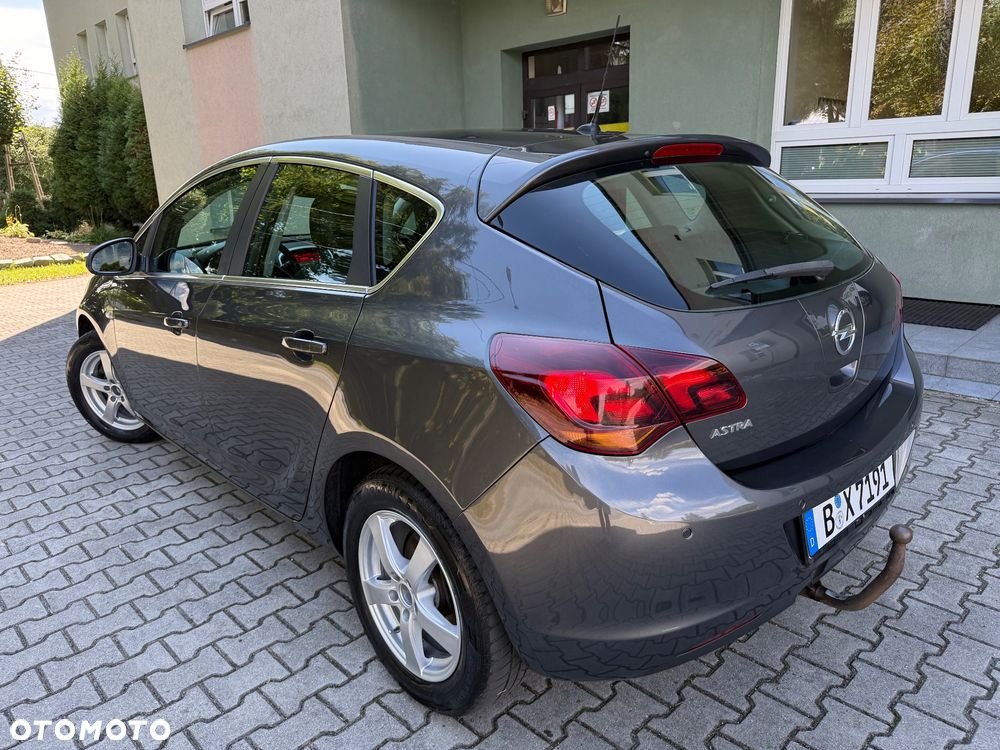 Opel Astra 1.6 ECOFLEX Start/Stop Edition - 15