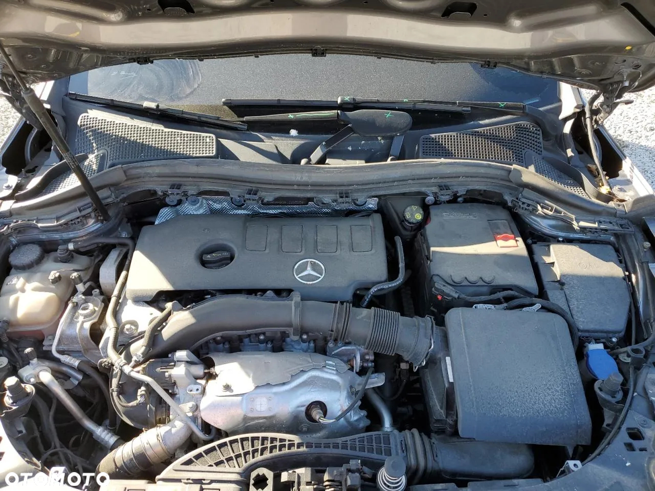 Mercedes-Benz GLA - 9