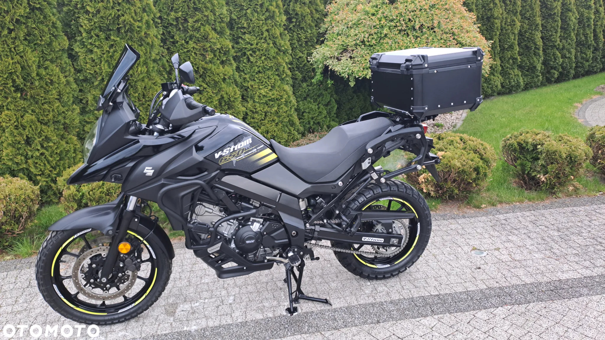 Suzuki DL - 4