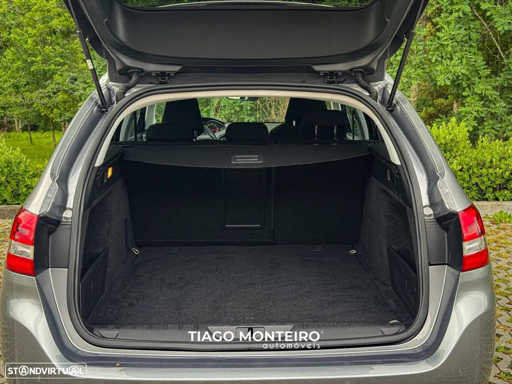 Peugeot 308 SW - 29